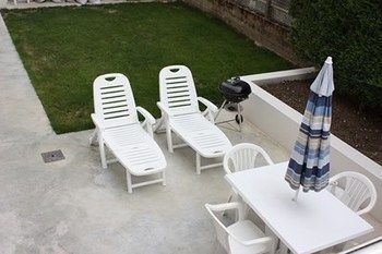 Louizanne Apartment *